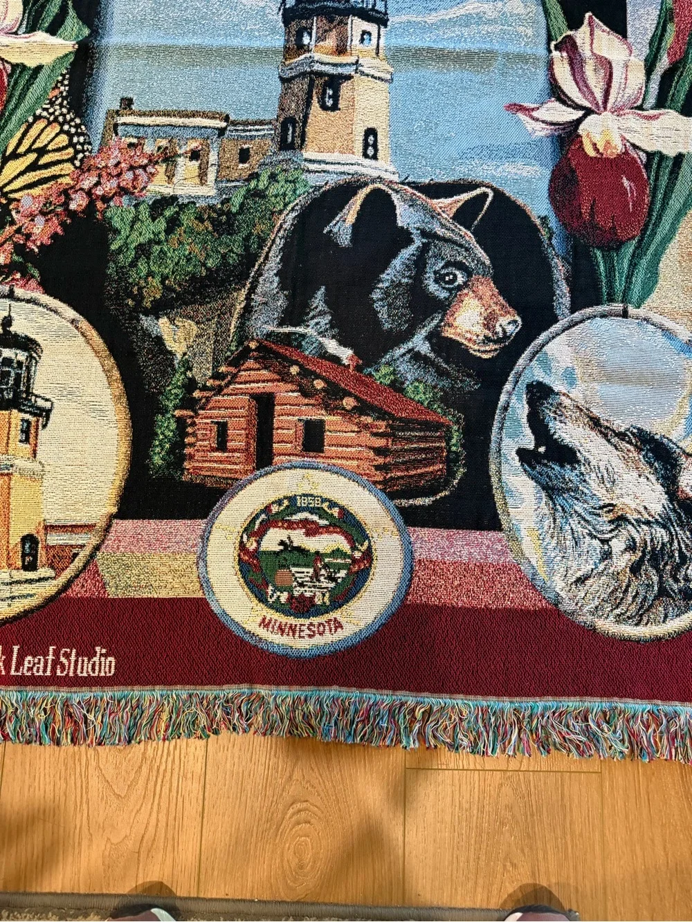 Minnesota Scenic Tapestry Throw Blanket - Maroon